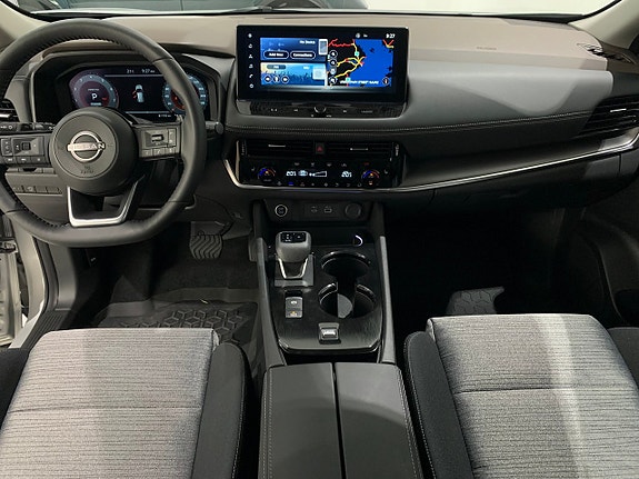 Nissan X-Trail 7 of 13