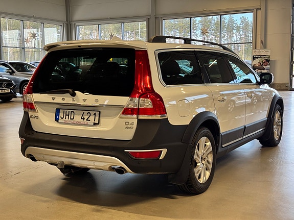 Volvo XC70 6 of 21