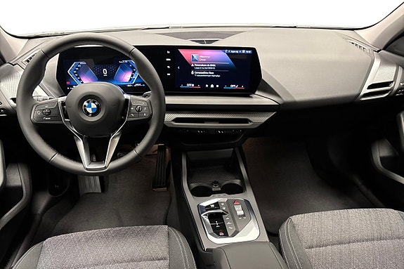 BMW 120 9 of 13