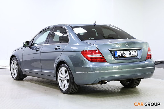 Mercedes-Benz C180 7 of 18