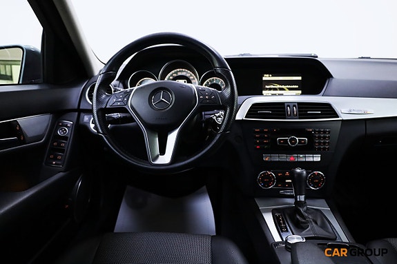 Mercedes-Benz C180 10 of 18