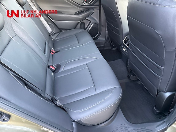Subaru Outback 11 of 15