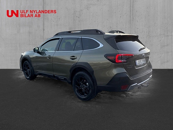 Subaru Outback 2 of 15