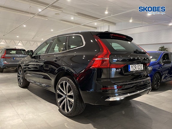 Volvo XC60 4 of 26