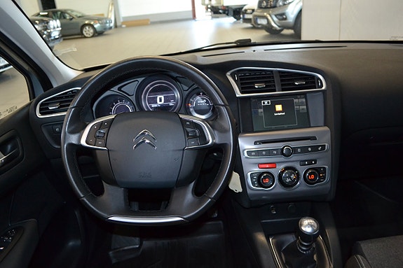 Citroen C4 6 of 12