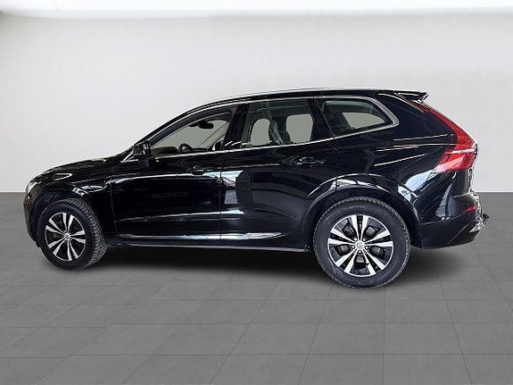 Volvo XC60 2 of 5