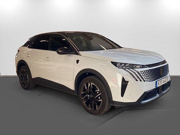 Peugeot 3008 2 of 5