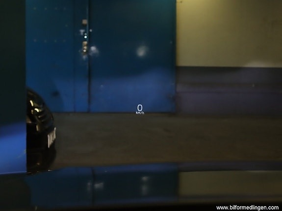 Volvo XC90 12 of 23