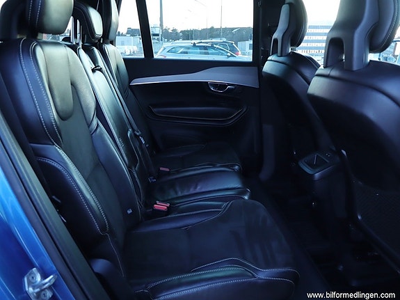 Volvo XC90 7 of 23