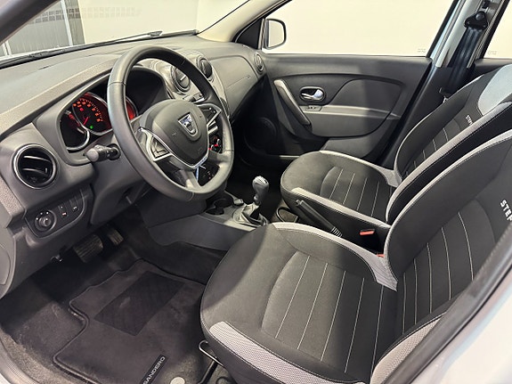 Dacia Sandero Stepway 17 of 19