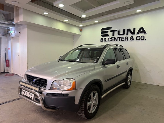 Volvo XC90 4 of 5