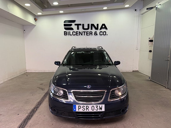 Saab 9-5 2 of 5