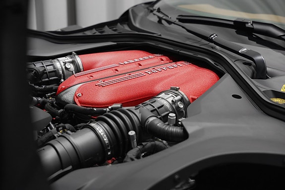 Ferrari 12Cilindri 19 of 21