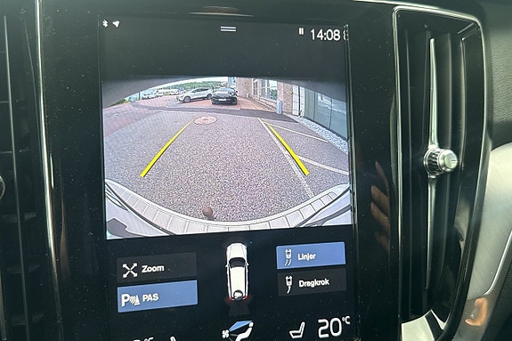 Volvo V60 Cross Country 9 of 27