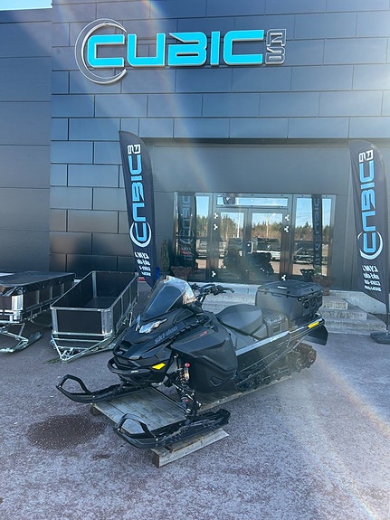 Ski-Doo Expedition XTREME 900 ACE Turbo R välutrustad Demo