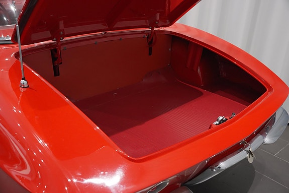 Chevrolet Corvette 11 of 23
