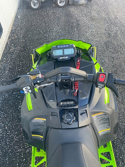 Arctic Cat M 8000 0.8 CVT 3 of 3
