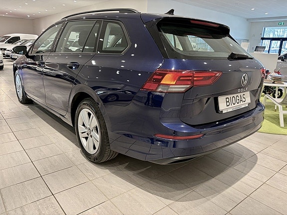 Volkswagen Golf VIII 4 of 13