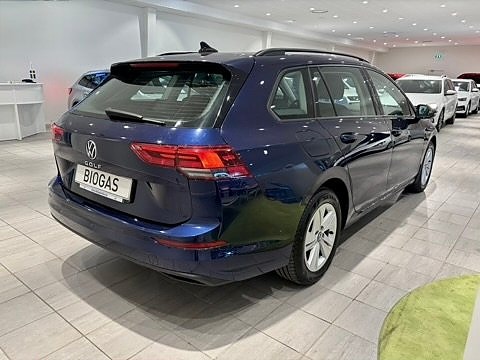 Volkswagen Golf VIII 6 of 13