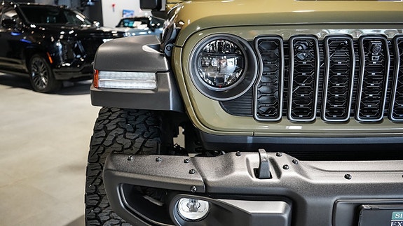 Jeep Wrangler 7 of 26