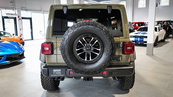 Jeep Wrangler 8 of 26