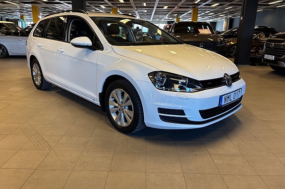 Volkswagen Golf VII 4 of 28
