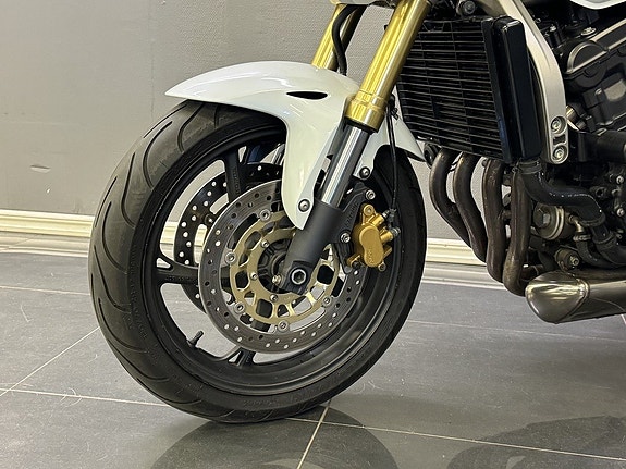 Honda Powersports CB600F Hornet | 2 Brukare | Växelvisare | Kraschpuckar | 18 of 18