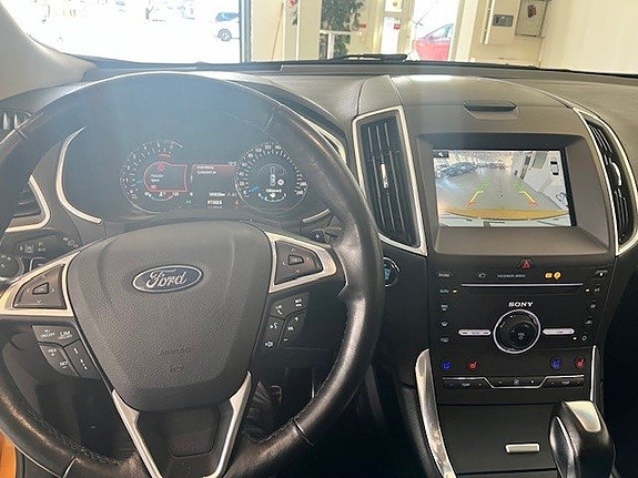 Ford Edge 5 of 5