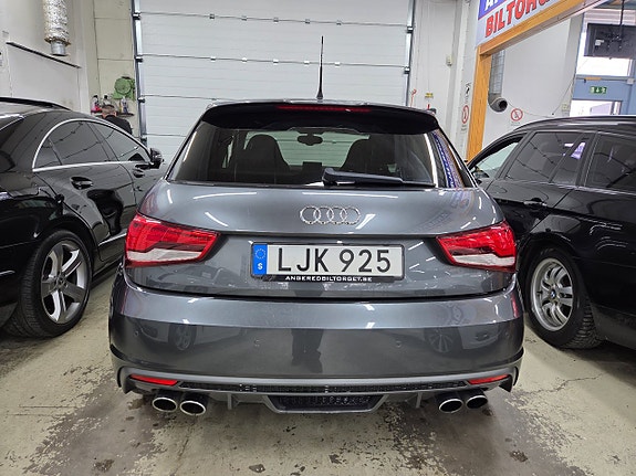 Audi S1 5 of 16