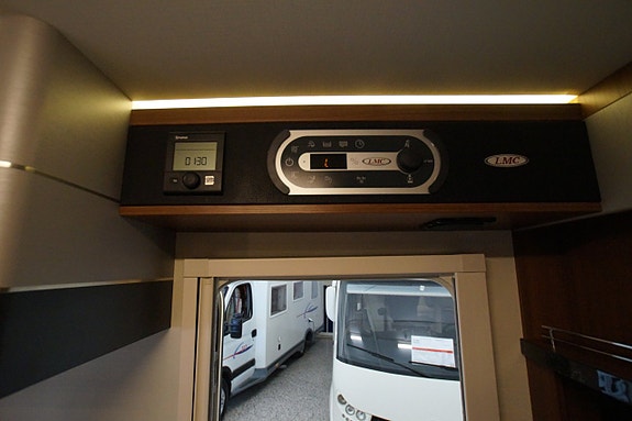LMC T712 15 of 15