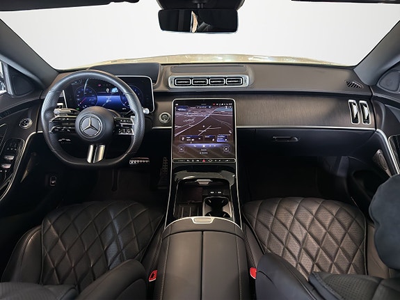 Mercedes-Benz S580 13 of 24