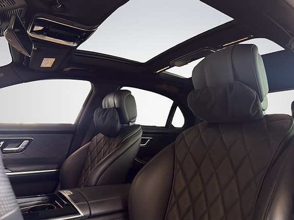 Mercedes-Benz S580 15 of 24