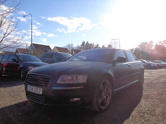 Audi A8 3 of 5