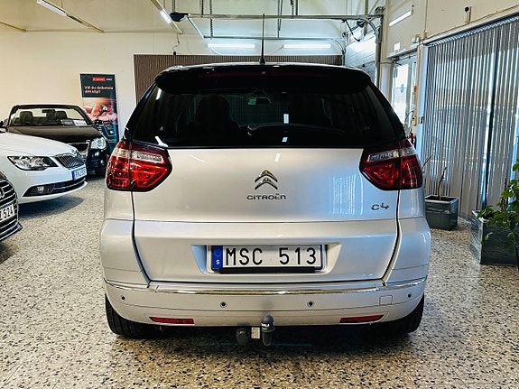 Citroen C4 Picasso 3 of 5