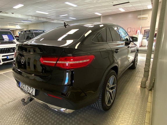 Mercedes-Benz GLE350 d 5 of 5