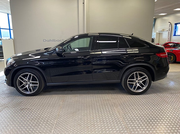 Mercedes-Benz GLE350 d 2 of 5