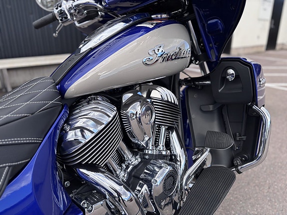 Indian Roadmaster Classic 6 of 7