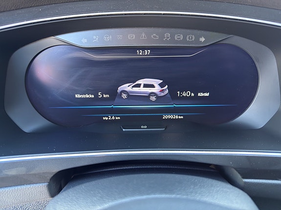 Volkswagen Tiguan 17 of 22