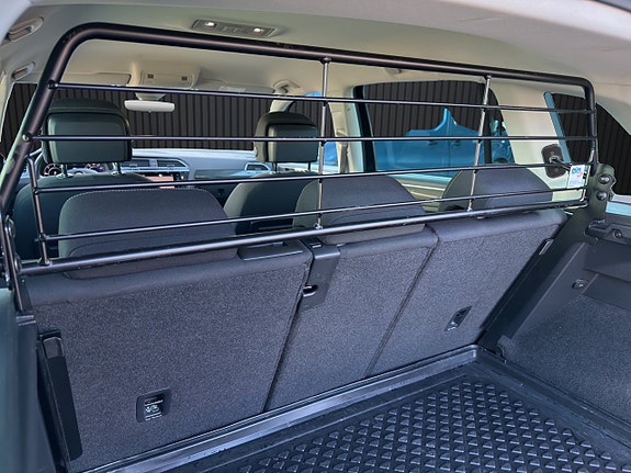 Volkswagen Tiguan 10 of 22