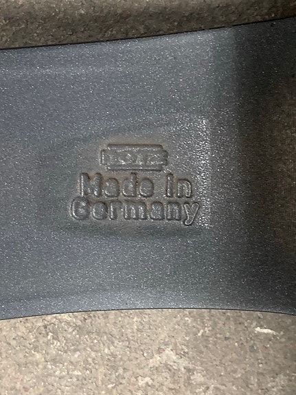 Product image 8 of 9