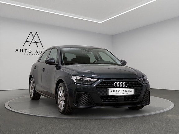 Audi A1 3 of 5