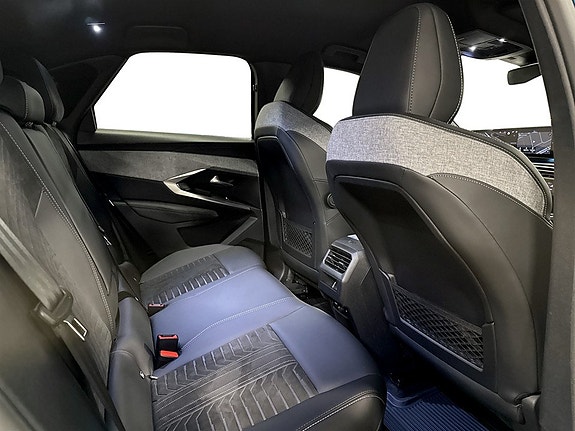 Peugeot 3008 16 of 19