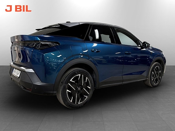 Peugeot 3008 3 of 5