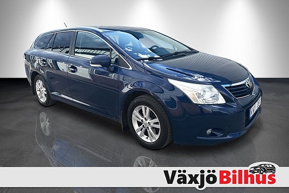 Toyota Avensis 4 of 5