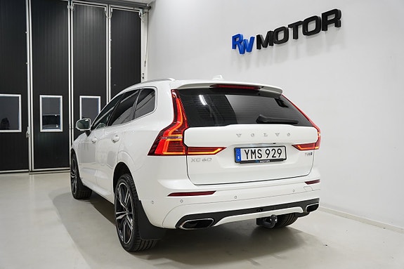 Volvo XC60 4 of 5