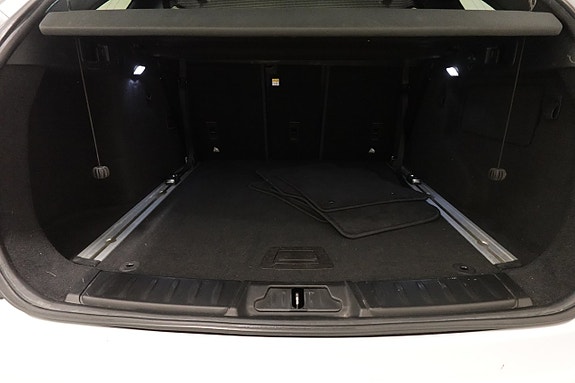 Jaguar F-PACE 17 of 21
