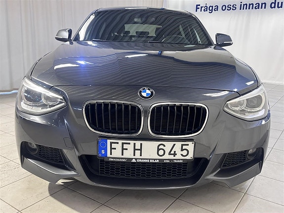 BMW 118d 4 of 5