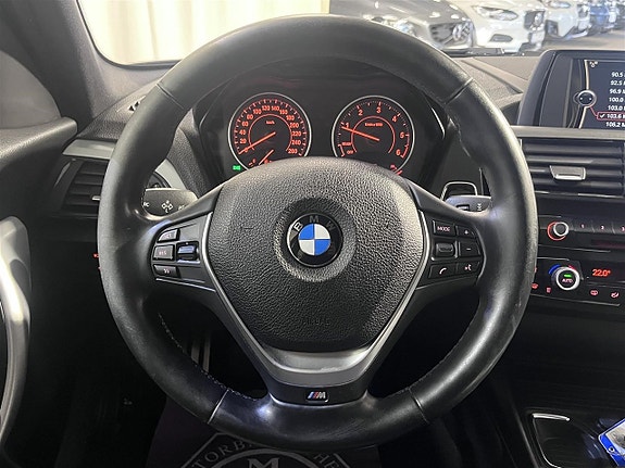 BMW 118d 12 of 16