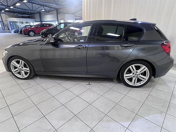 BMW 118d 8 of 16