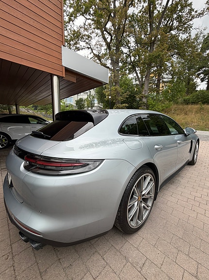 Porsche Panamera 4 20 of 21